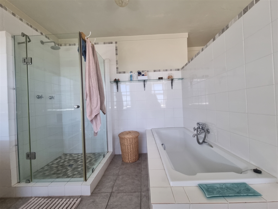 4 Bedroom Property for Sale in Sunset Beach Western Cape